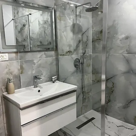 Gold Tag تيميشورا